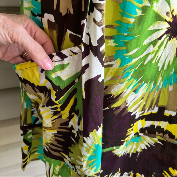 â˘R & K Originals⢠Abstract Floral Belted Halter Dress - Size 12 - Picture 5 of 12